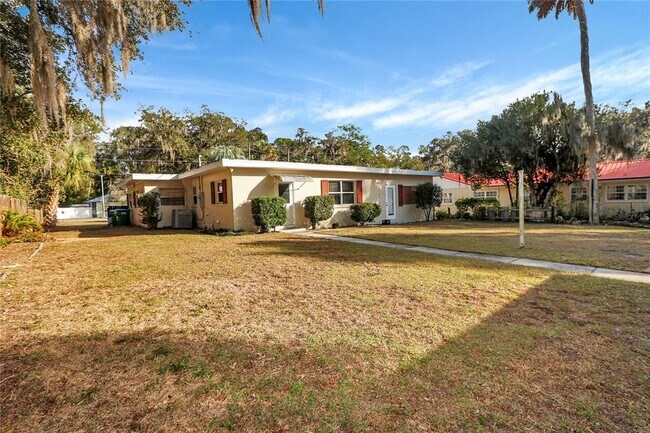 Building Photo - 11636 Osceola Rd