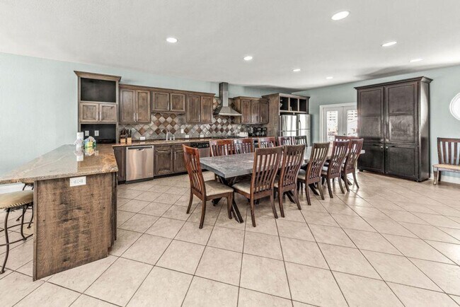 Building Photo - 243 Dune Dr