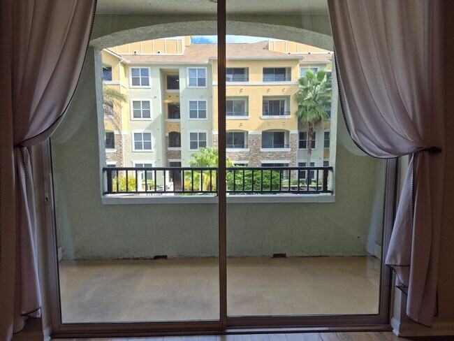 Building Photo - It's a lifestyle!