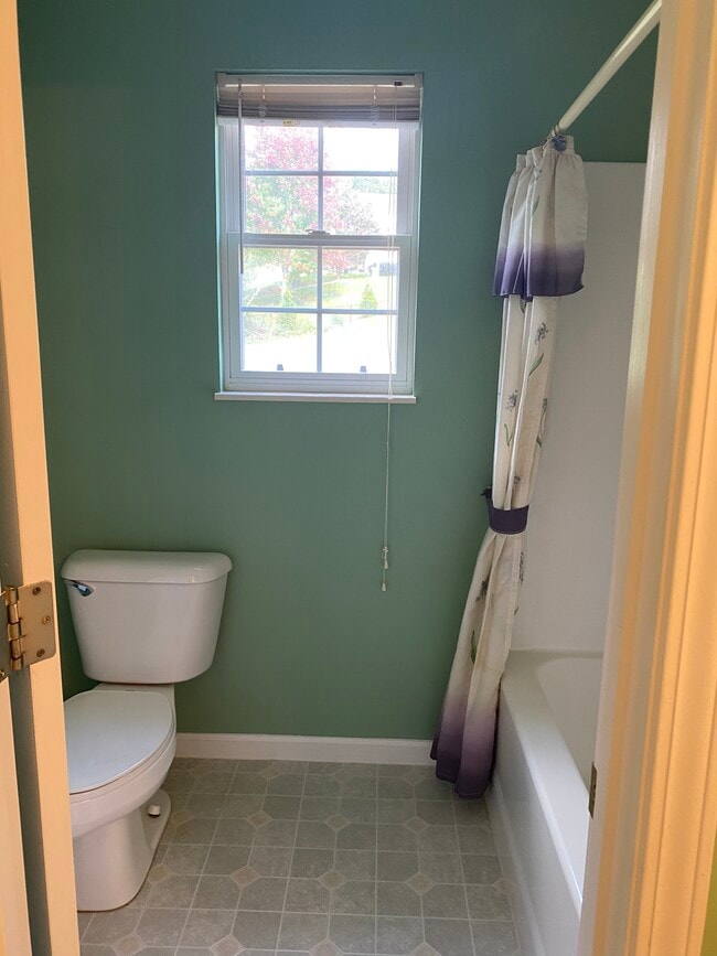 Building Photo - 8206 Gamblers Choice Trl