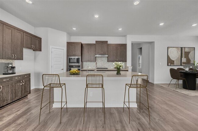 Building Photo - 125 High Plains Dr