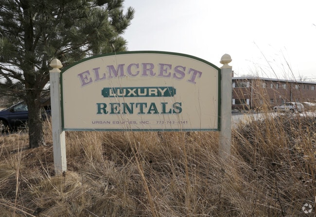 Building Photo - Elmcrest Apartments