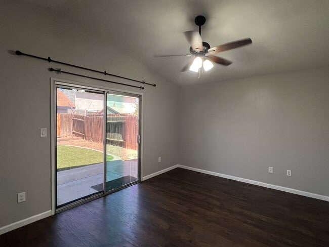 Building Photo - 3901 Starwood Ln