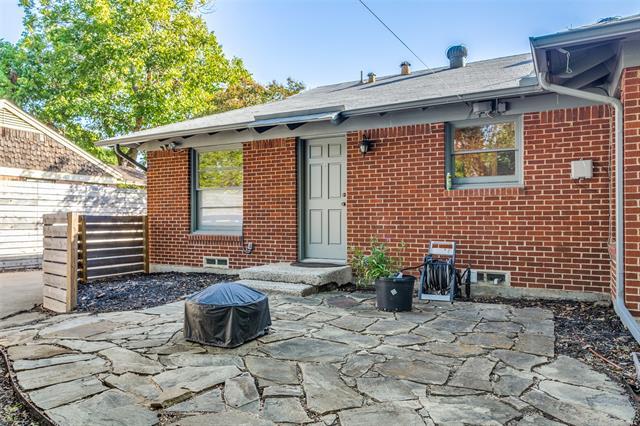 Building Photo - 10527 Solta Dr