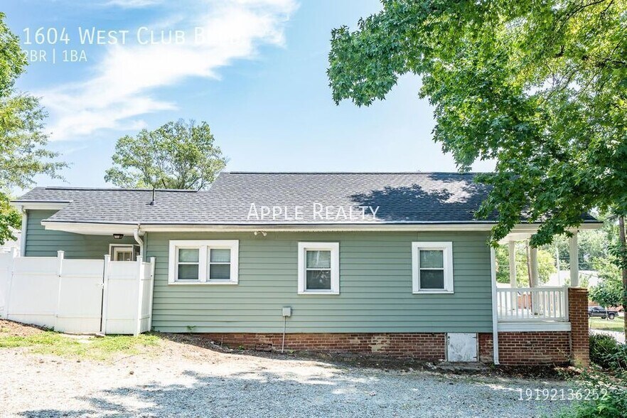 Building Photo - 1604 W Club Blvd