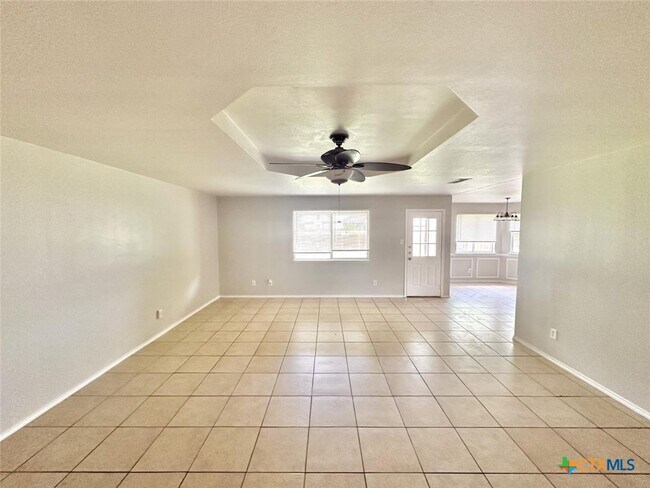 Building Photo - 3501 Huntsman Cir