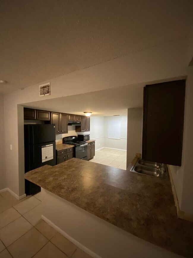 Building Photo - 181 Rebecca Ln