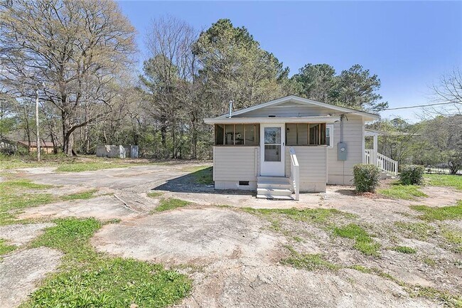 Building Photo - 455 Westside School Rd