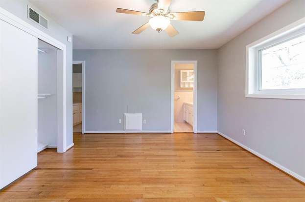 Building Photo - 9622 Fairdale Ln