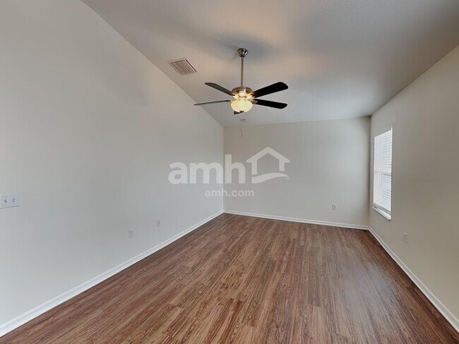 Building Photo - 12646 Evington Point Dr