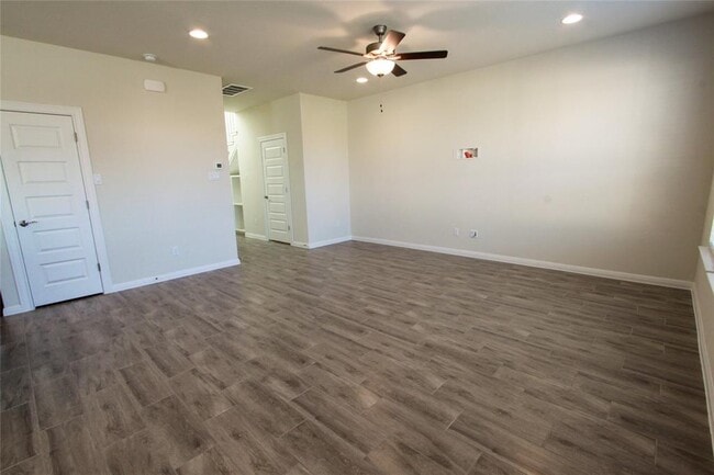 Building Photo - 17004 Alturas Ave