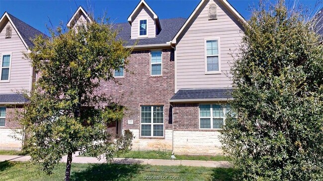 Building Photo - 2021 Harvey Mitchell Pkwy S