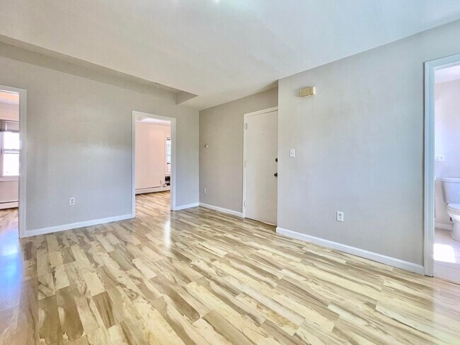 Building Photo - 397 1st St