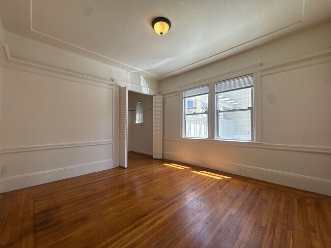 Building Photo - 3818 Opal St