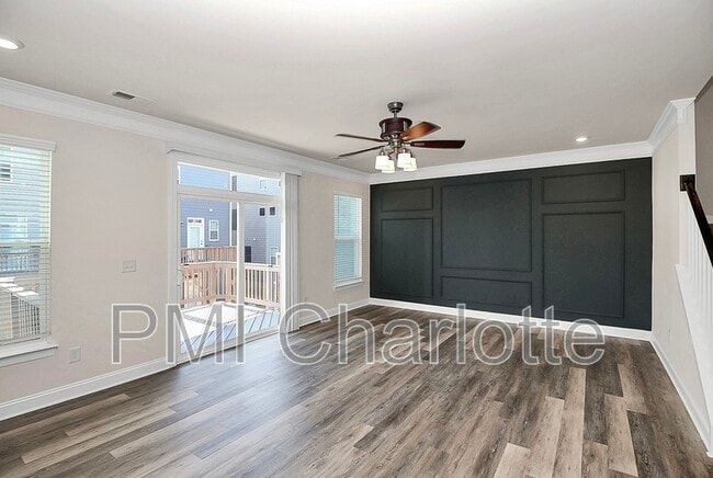 Building Photo - 10436 Glenmere Crk Cir