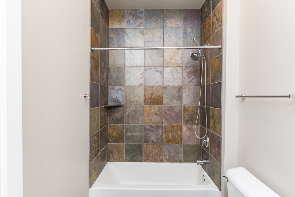 Building Photo - 1464 S MICHIGAN Ave