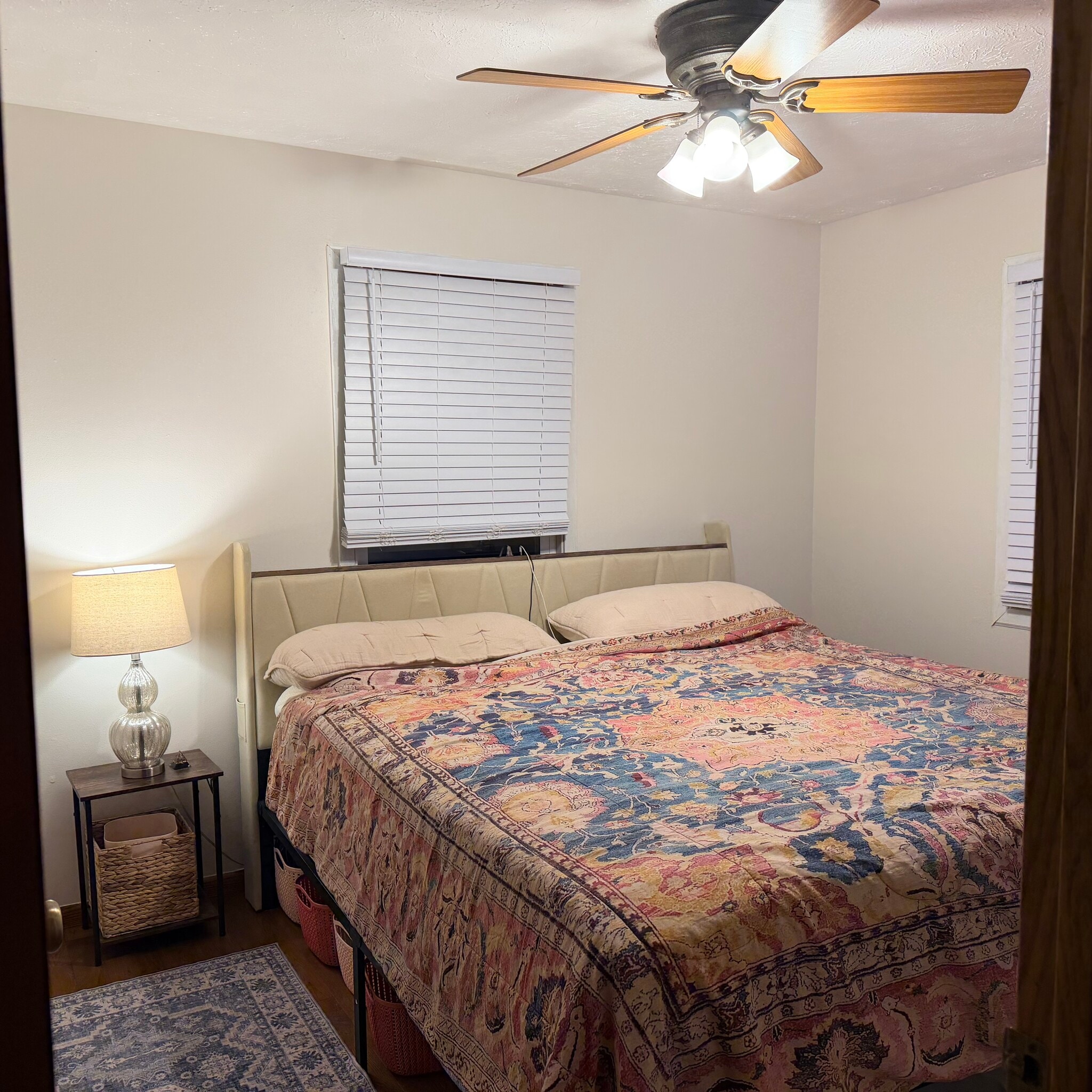 Building Photo - 821 Melbourne St