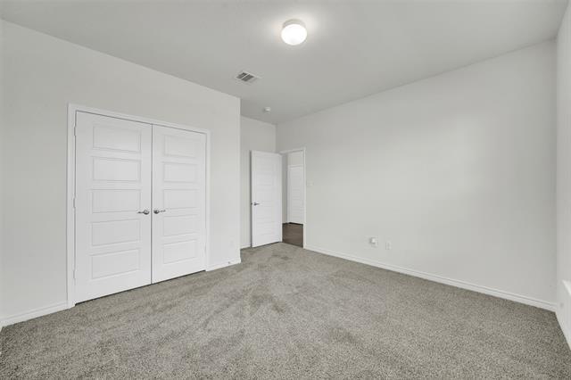 Building Photo - 484 Declaration Way