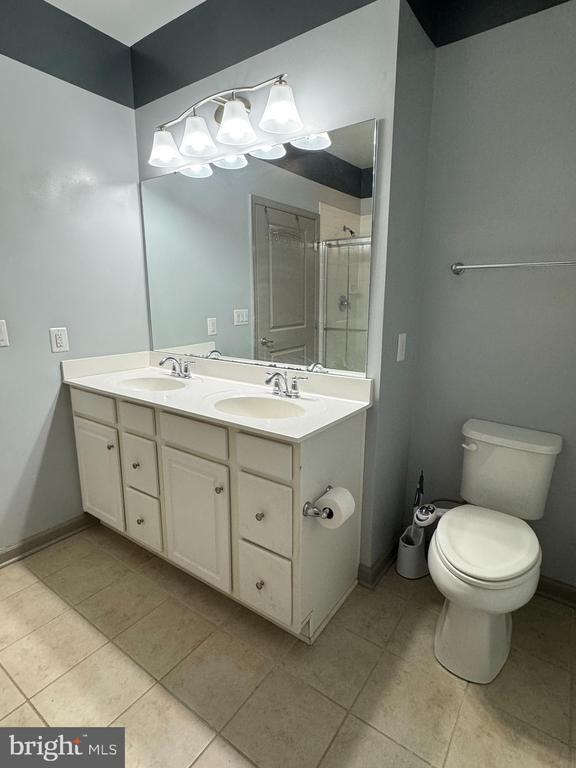 Building Photo - 8390 Ice Crystal Dr