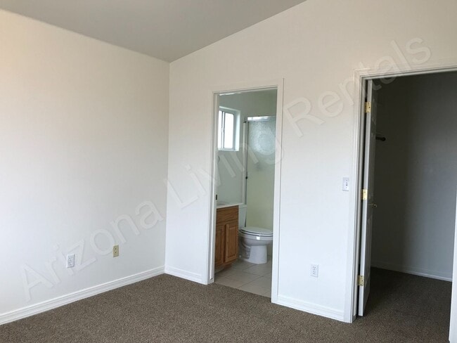 Building Photo - PERFECT CUL-DE-SAC HOME