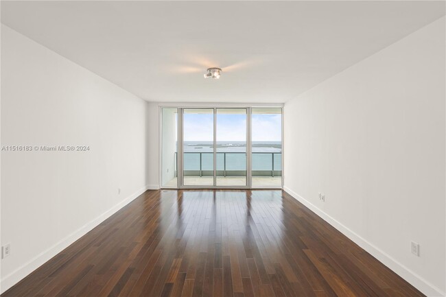 Building Photo - 1331 Brickell Bay Dr