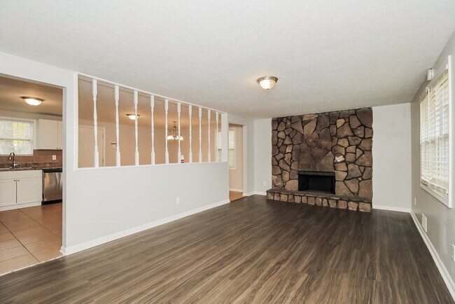 Building Photo - 4031 Yeager Rd