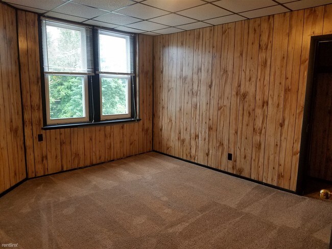 Building Photo - 3 br, 1 bath Apartment - 3728 Dawson Street
