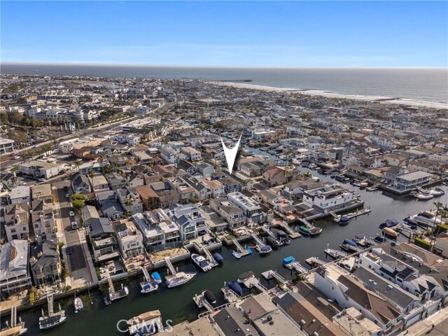 Building Photo - 502 36th St