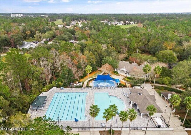 Building Photo - 1687 Majestic View Ln