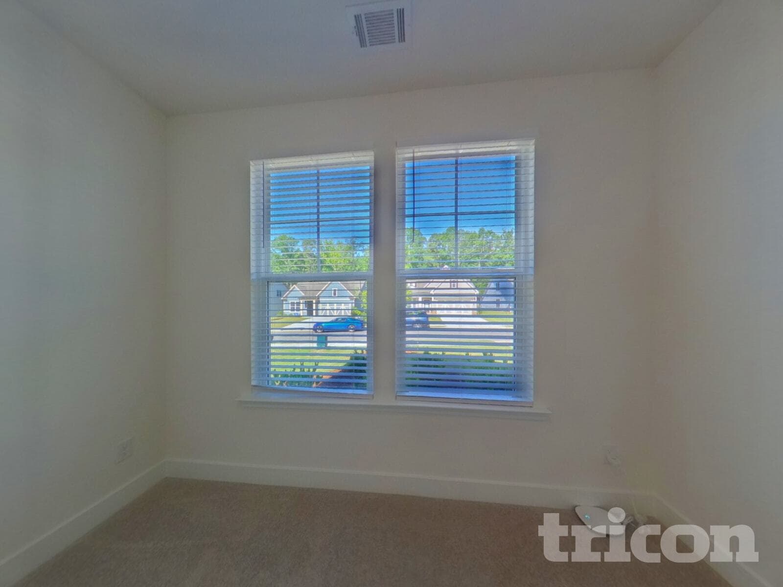 Building Photo - 65 Mayhaw Pt