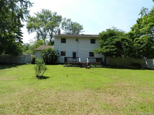 Building Photo - 61 Jarvin Rd
