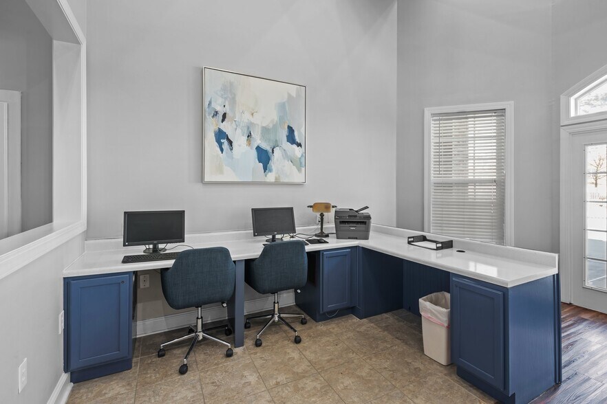 Waterford Place 2792 Stantonsburg Rd Greenville NC 27834 Apartment