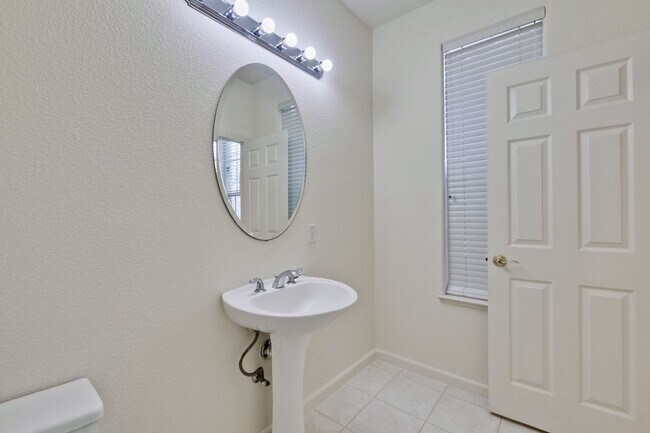 Building Photo - Spacious 4-Bedroom Home on Private Cul-De-Sac | No HOA | Custom Closets, New Floors & Lush Backya...