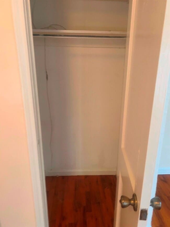 Building Photo - 1607 Jackson Bluff Rd