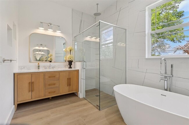 Building Photo - 6836 Bass Hwy