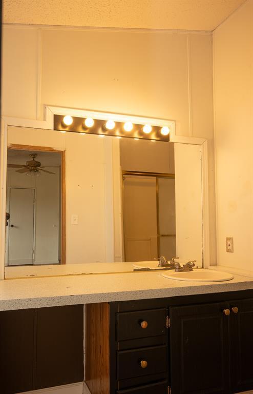 Building Photo - 1000 Co Rd 201