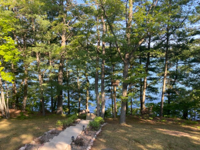 Building Photo - 10320 Pheasant Ln