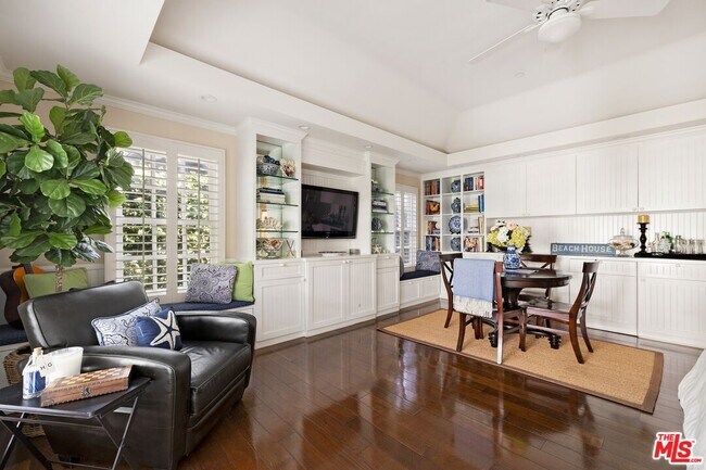 Building Photo - 2818 Washington Ave