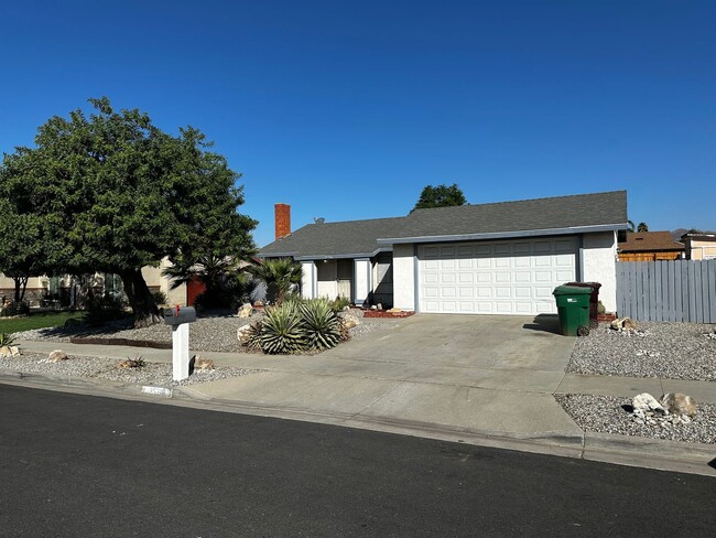 Primary Photo - Turn Key 3 bed/2 bath home for Rent in Mor...