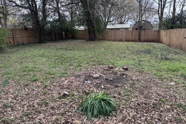 Building Photo - 149 Ruth St