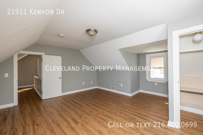 Building Photo - 21511 Kenyon Dr