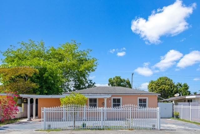 Building Photo - 911 E 32nd St