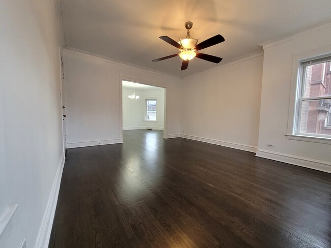Building Photo - 2441 N Tripp Ave