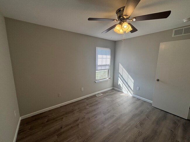 Building Photo - 5311 Currituck Ln