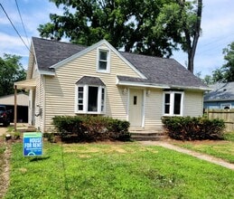 Building Photo - 1519 Baker Dr