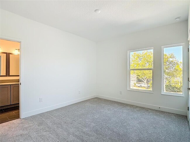 Building Photo - 410 S Westshore Blvd