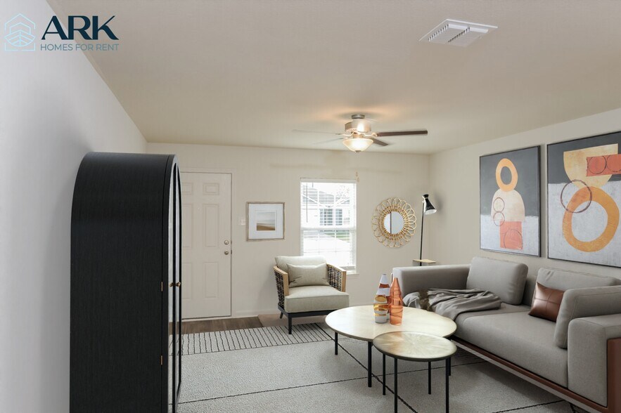 Building Photo - 7226 Lazy Cyn