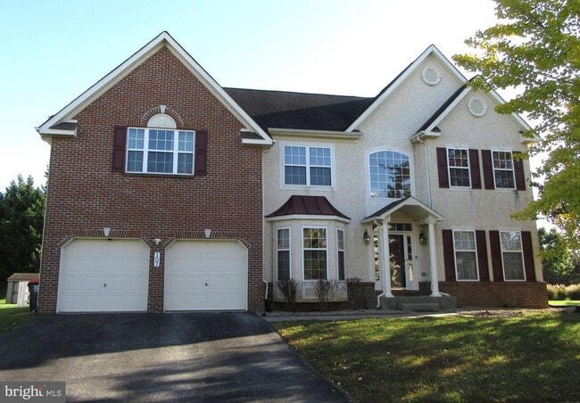Primary Photo - 107 Mallard Way
