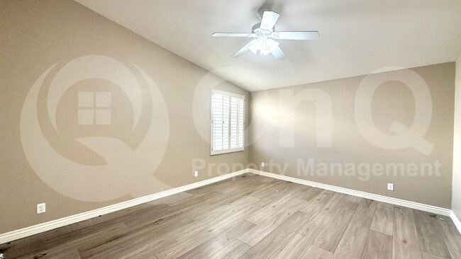 Building Photo - 2744 E Bighorn Ave