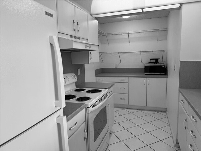 Building Photo - 777 S Federal Hwy